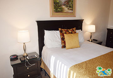 Master bedroom (1)