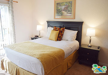 Master bedroom (2)