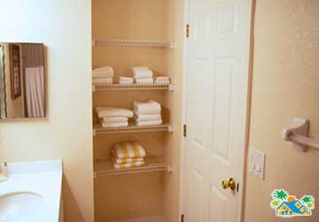 Master en-suite (3)