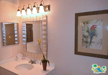 Guest bathroom (2)